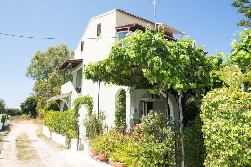 Villa Tina Acharavi  Exterior foto
